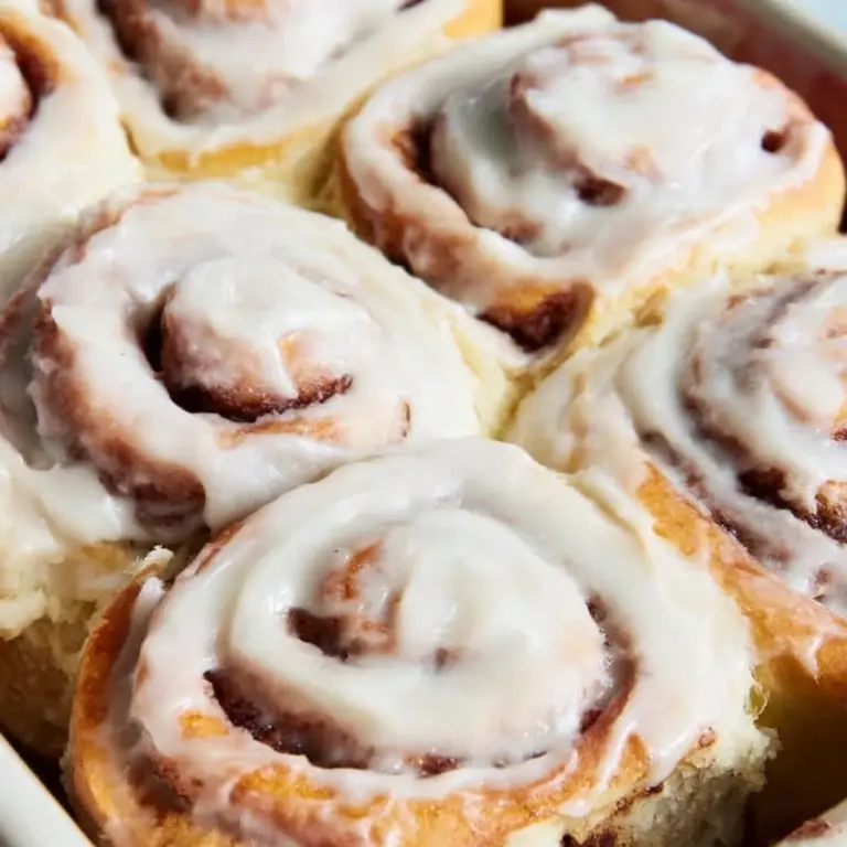 Jumbo Cinnamon Rolls (Like Cinnabon) Recipe