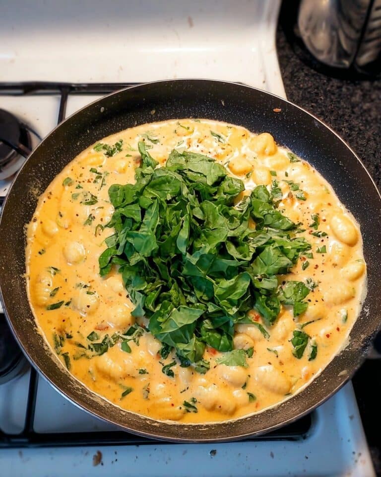 Creamy One Pan Spinach Gnocchi (20-Minute Vegan Dinner) Recipe