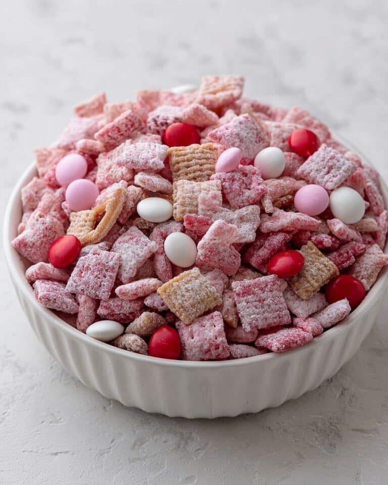 Valentine’s Day Muddy Buddies Recipe